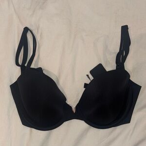 Victoria’s Secret black seamless bra 32DD